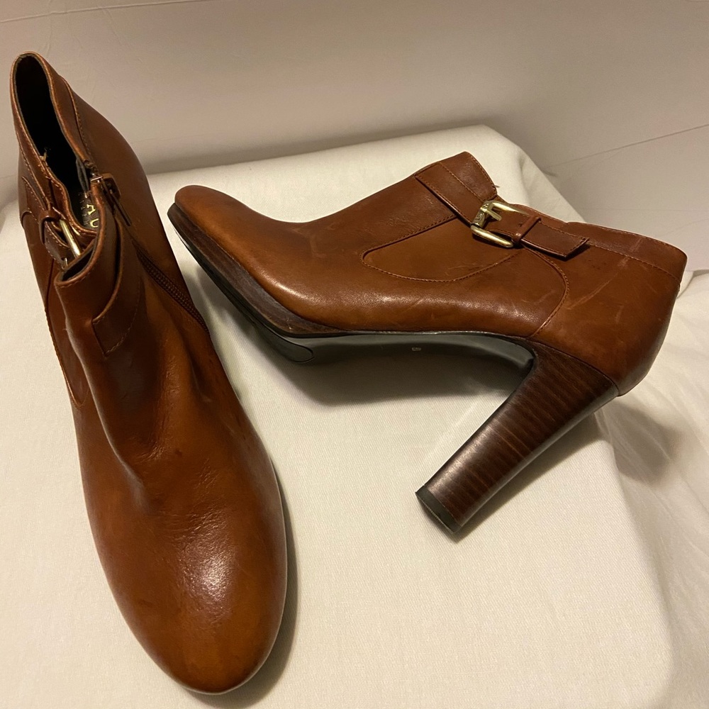 Ralph Loren Brown anklet boot.